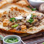 Crêpe salée noix de Saint-Jacques et champignons LOU